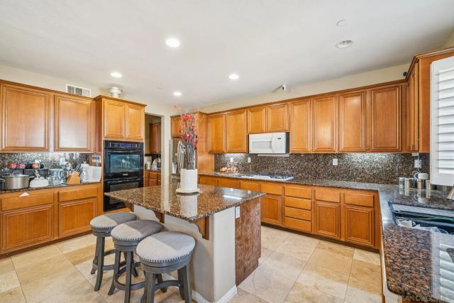 3152 Beven Dr, Escondido, CA 92027