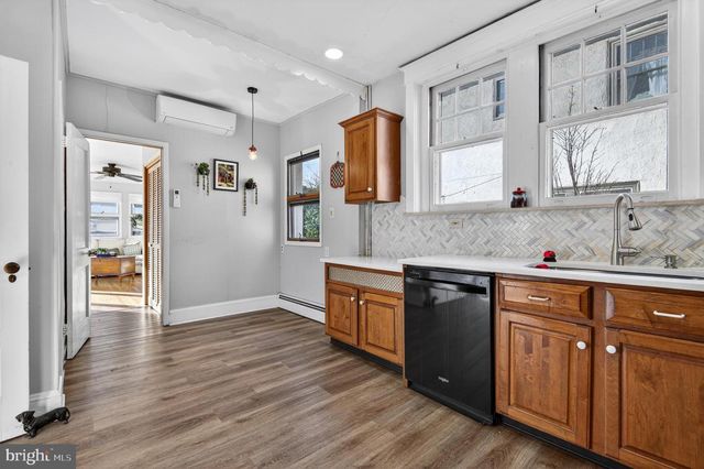 416 W BARNARD ST, West Chester, PA 19382