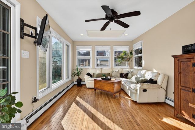 416 W BARNARD ST, West Chester, PA 19382