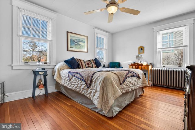 416 W BARNARD ST, West Chester, PA 19382