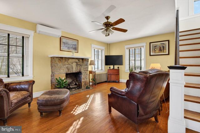 416 W BARNARD ST, West Chester, PA 19382