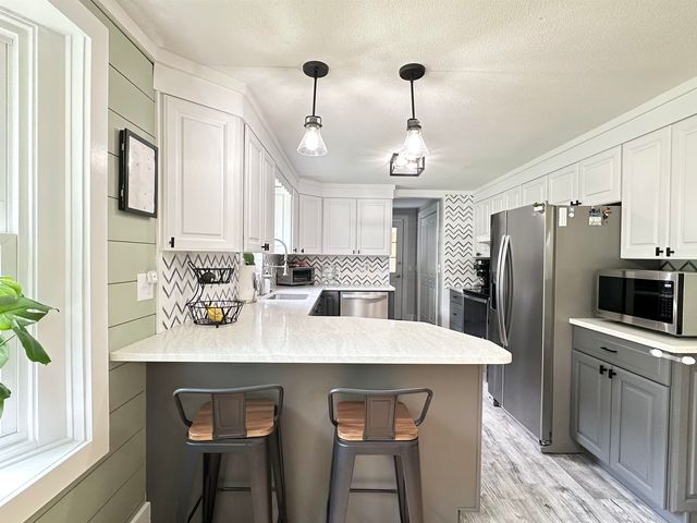 201 Gunn Road, Keene, NH 03431