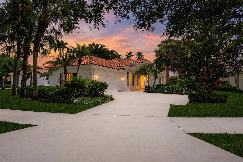 4789 Valencia Drive, Delray Beach, FL 33445