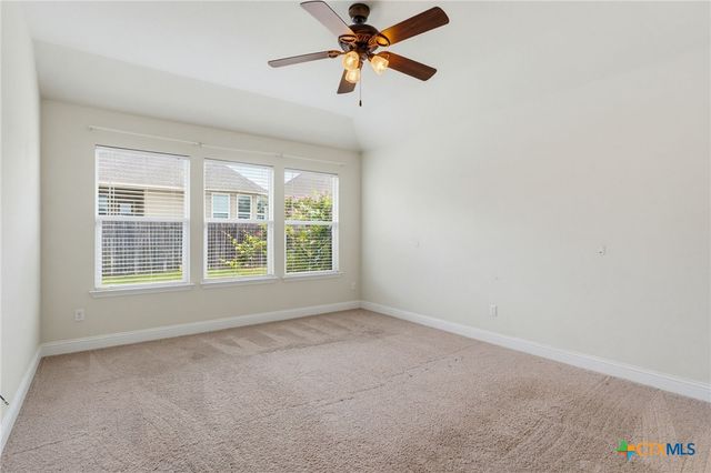 827 Old World Drive, Harker Heights, TX 76548