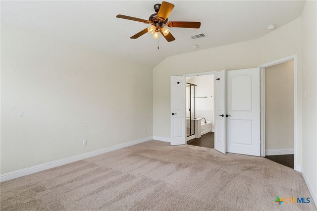 827 Old World Drive, Harker Heights, TX 76548