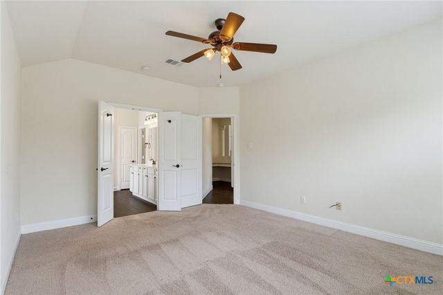 827 Old World Drive, Harker Heights, TX 76548