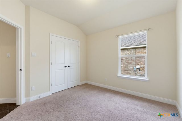 827 Old World Drive, Harker Heights, TX 76548