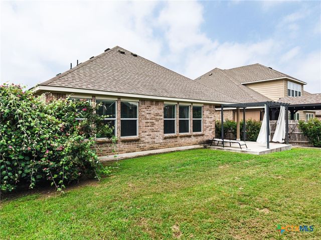 827 Old World Drive, Harker Heights, TX 76548