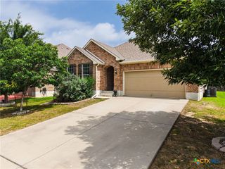 827 Old World Drive, Harker Heights, TX 76548