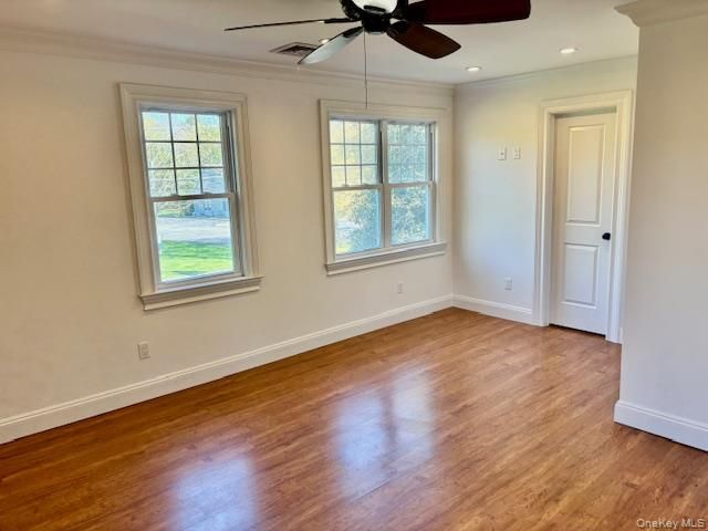 285 Broadway Greenlawn, Huntington, NY 11743