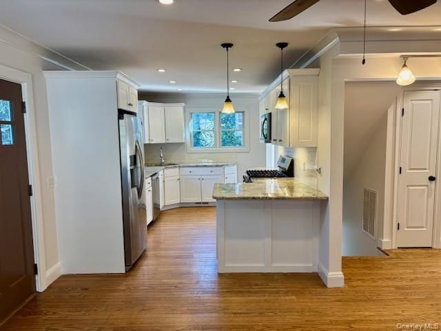 285 Broadway Greenlawn, Huntington, NY 11743