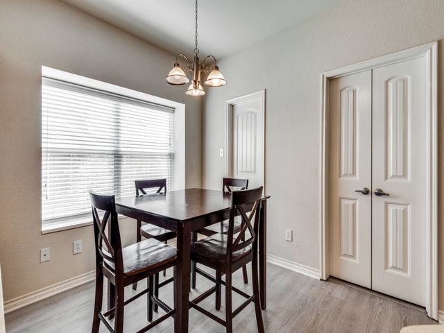 8001 Glenside Drive, Rowlett, TX 75089