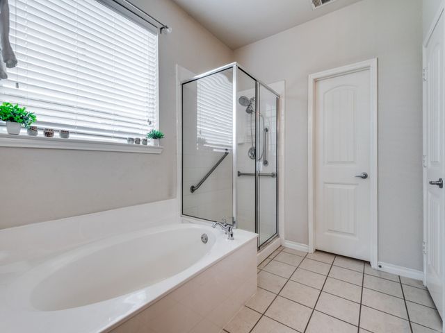 8001 Glenside Drive, Rowlett, TX 75089