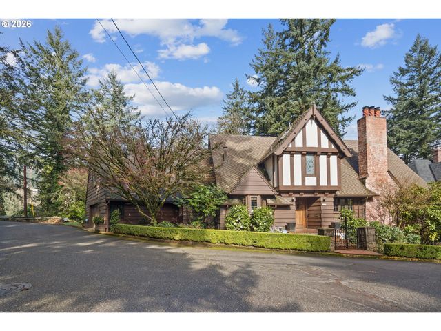 2897 Sw Rutland Ter, Portland, OR 97205