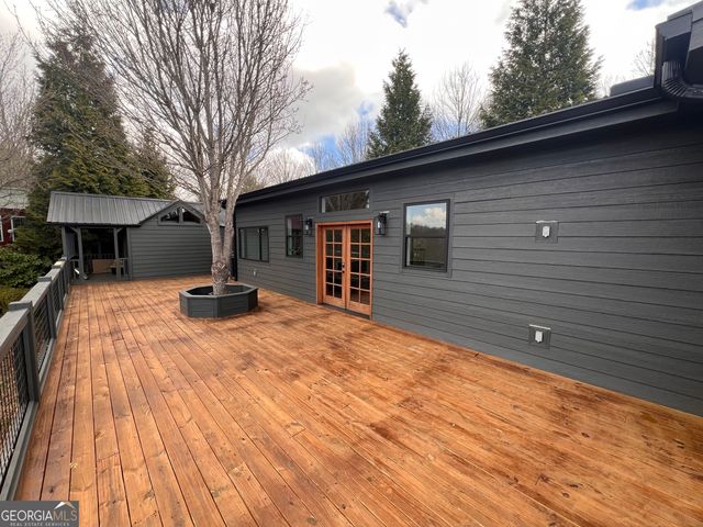 162 Dryman Ridge Road, Scaly Mountain, NC 28775