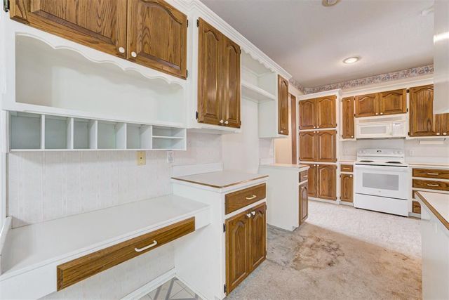 3941 S Dees Drive, Oklahoma City, OK 73150