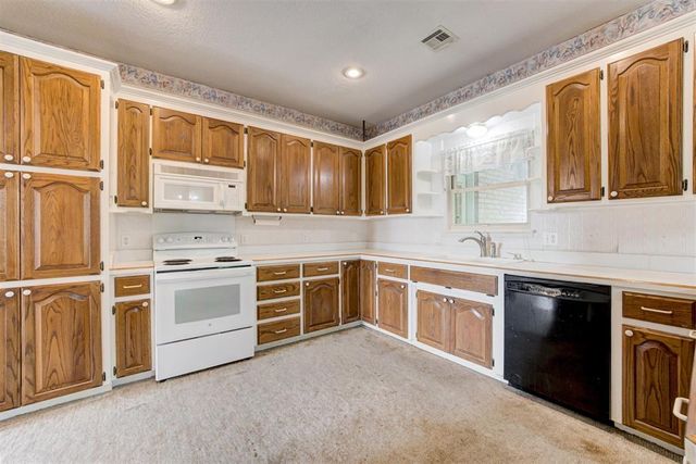 3941 S Dees Drive, Oklahoma City, OK 73150