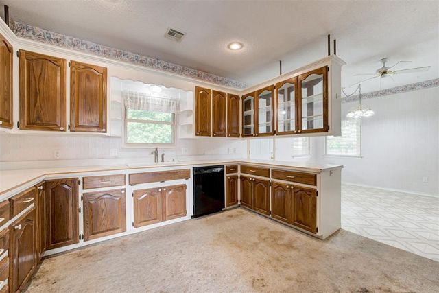 3941 S Dees Drive, Oklahoma City, OK 73150