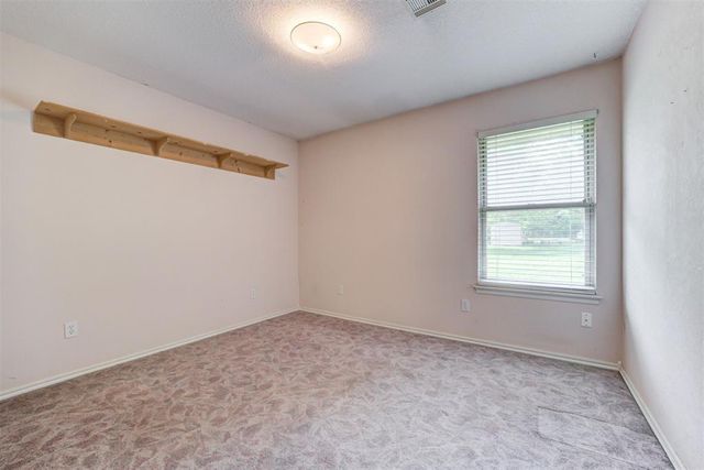 3941 S Dees Drive, Oklahoma City, OK 73150