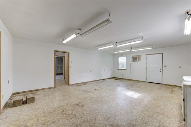 3941 S Dees Drive, Oklahoma City, OK 73150