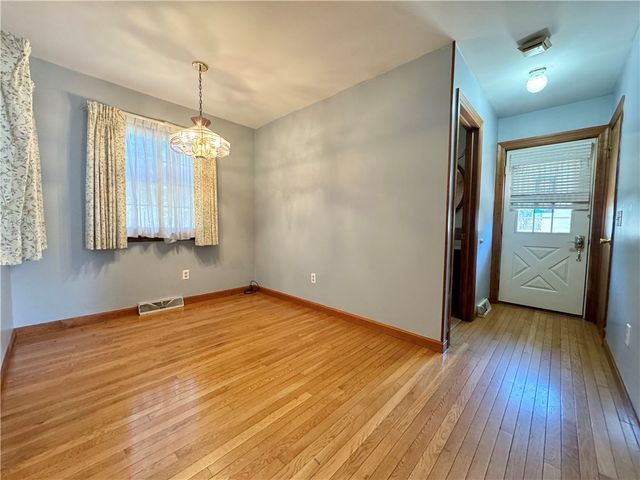 502 Edgewood Drive, Elmira City, NY 14905