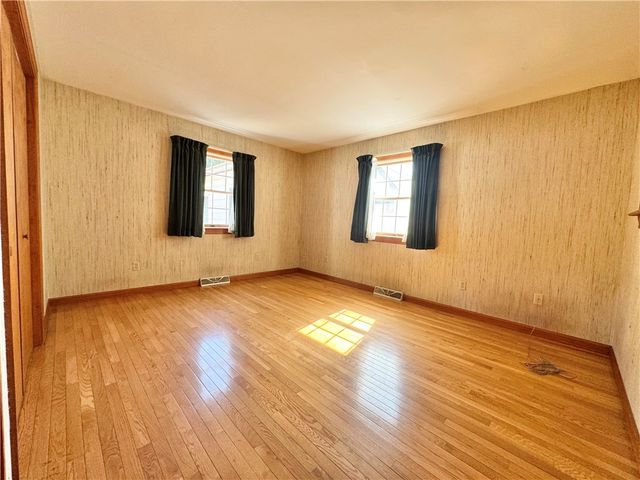 502 Edgewood Drive, Elmira City, NY 14905