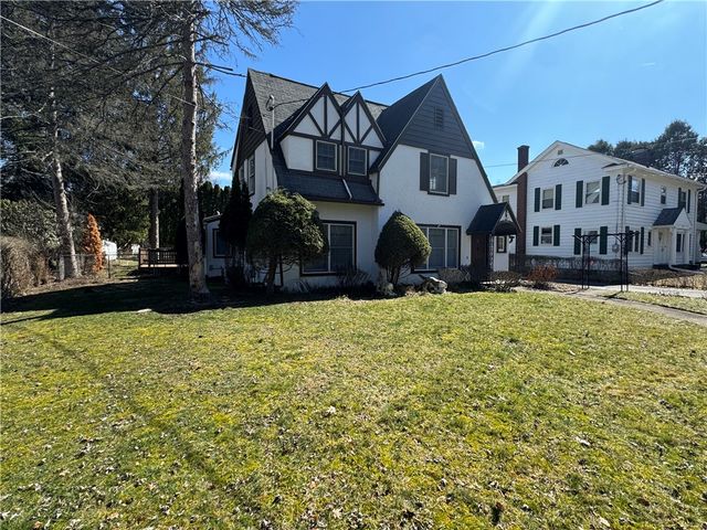 502 Edgewood Drive, Elmira City, NY 14905