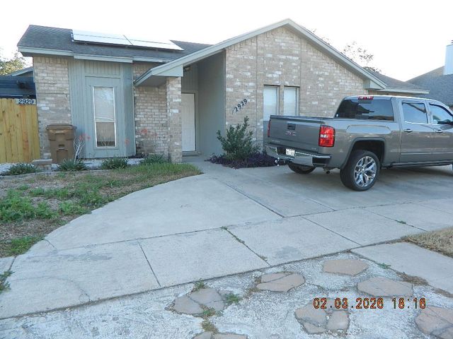 2929 Water Lily Dr, Corpus Christi, TX 78415
