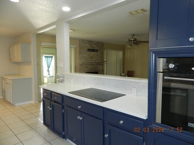 2929 Water Lily Dr, Corpus Christi, TX 78415