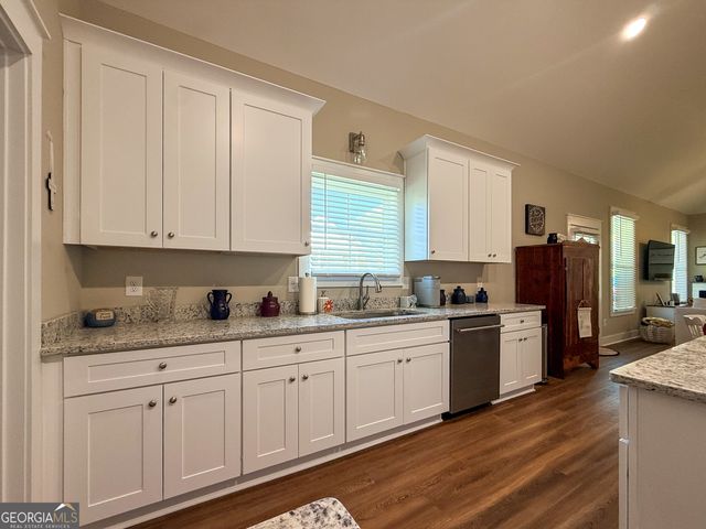 200 Campbell Street, Cleveland, GA 30528