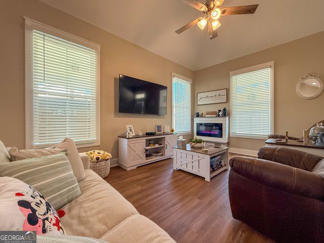 200 Campbell Street, Cleveland, GA 30528