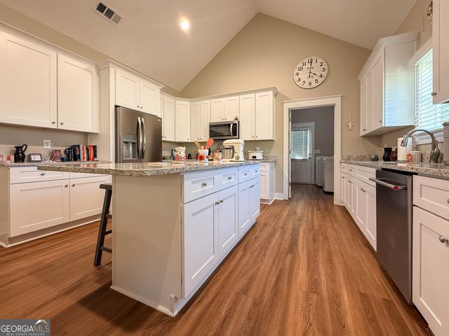 200 Campbell Street, Cleveland, GA 30528