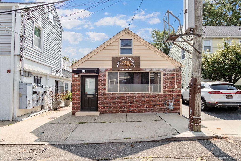 53 Spring Street, Oyster Bay, NY 11771 — exterior