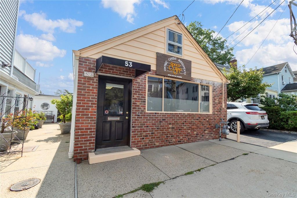 53 Spring Street, Oyster Bay, NY 11771 — photo 2