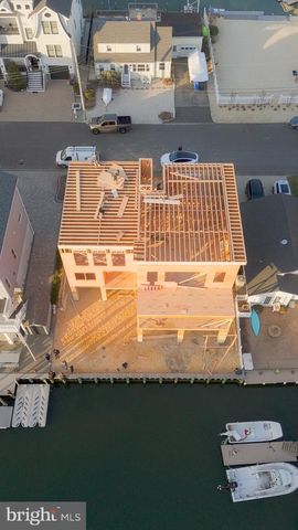 10 SUSAN LANE, Manahawkin, NJ 08050