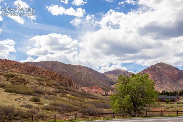 2560 Mirror Lake Court, Colorado Springs, CO 80919
