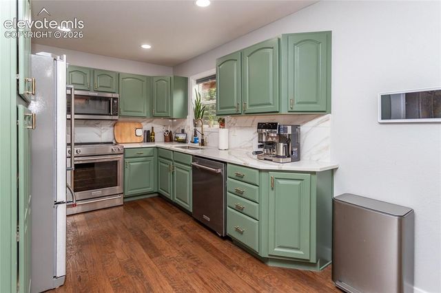 2560 Mirror Lake Court, Colorado Springs, CO 80919