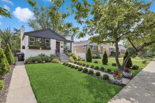 1728 Seward Street, Evanston, IL 60202