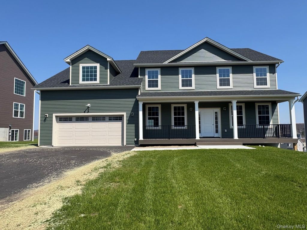 26 Dartmouth, Poughkeepsie, NY 12603
