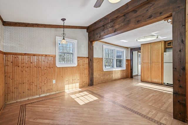 23 Sandown Road, Fremont, NH 03044