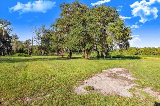 7904 SE US HIGHWAY 301, Hawthorne, FL 32640