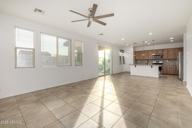 5215 W LEODRA Lane, Laveen, AZ 85339