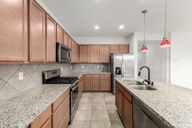 5215 W LEODRA Lane, Laveen, AZ 85339