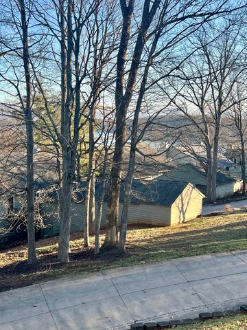 9531 S Harbour Pointe Drive, Bloomington, IN 47401