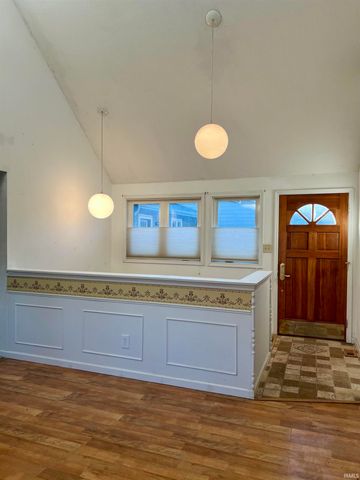 9531 S Harbour Pointe Drive, Bloomington, IN 47401