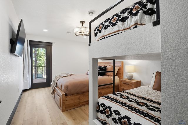 11250 OVERLOOK PASS, Lead, SD 57754