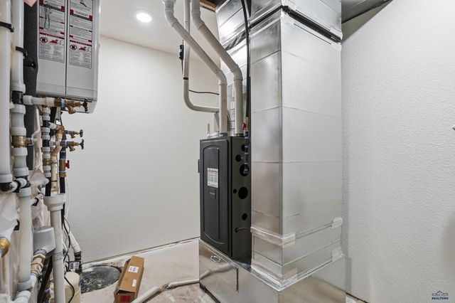 11250 OVERLOOK PASS, Lead, SD 57754