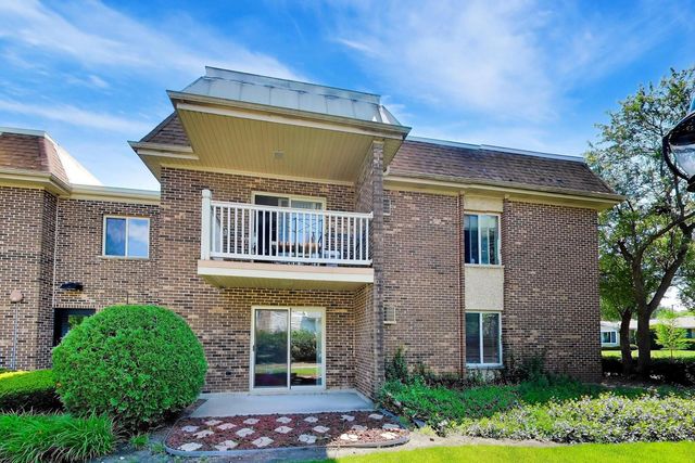 906 W Alleghany Drive 1B, Arlington Heights, IL 60004