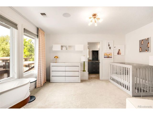 2534 S Saint Paul St, Denver, CO 80210
