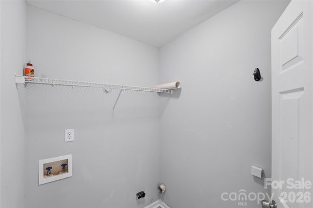 7709 Petrea Lane, Charlotte, NC 28227